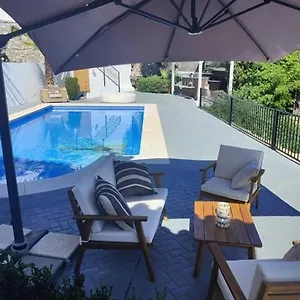 Duende Сasa de vacaciones